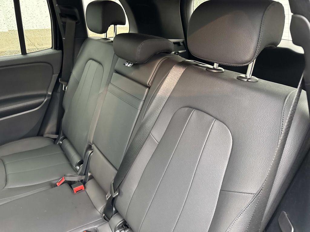 used 2025 Mercedes-Benz GLB 250 car