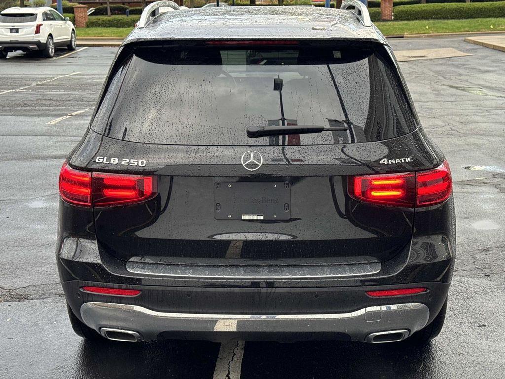 used 2025 Mercedes-Benz GLB 250 car