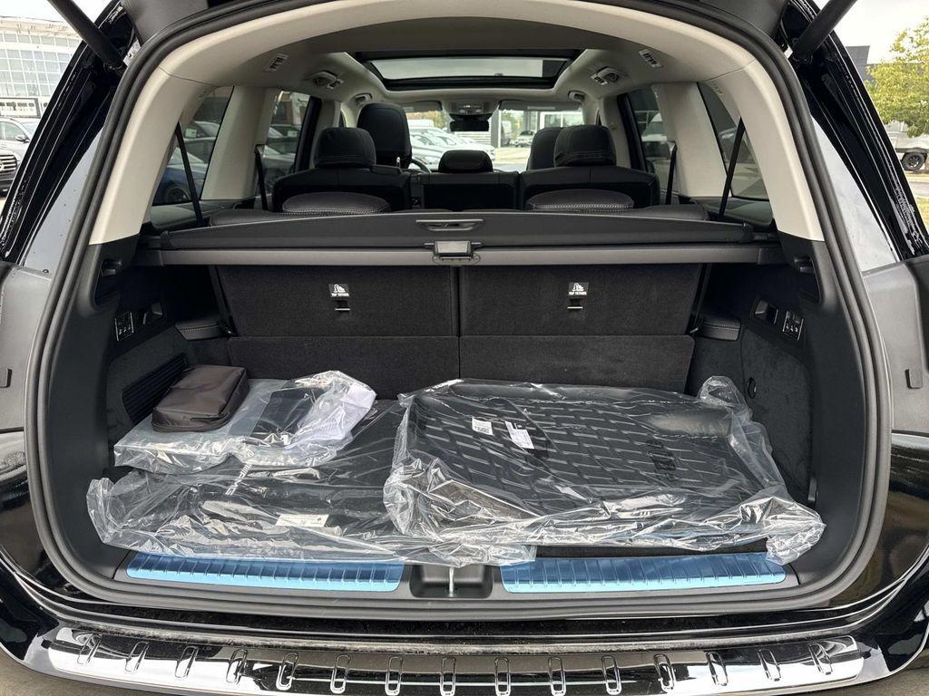 new 2026 Mercedes-Benz GLS 450 car, priced at $105,120