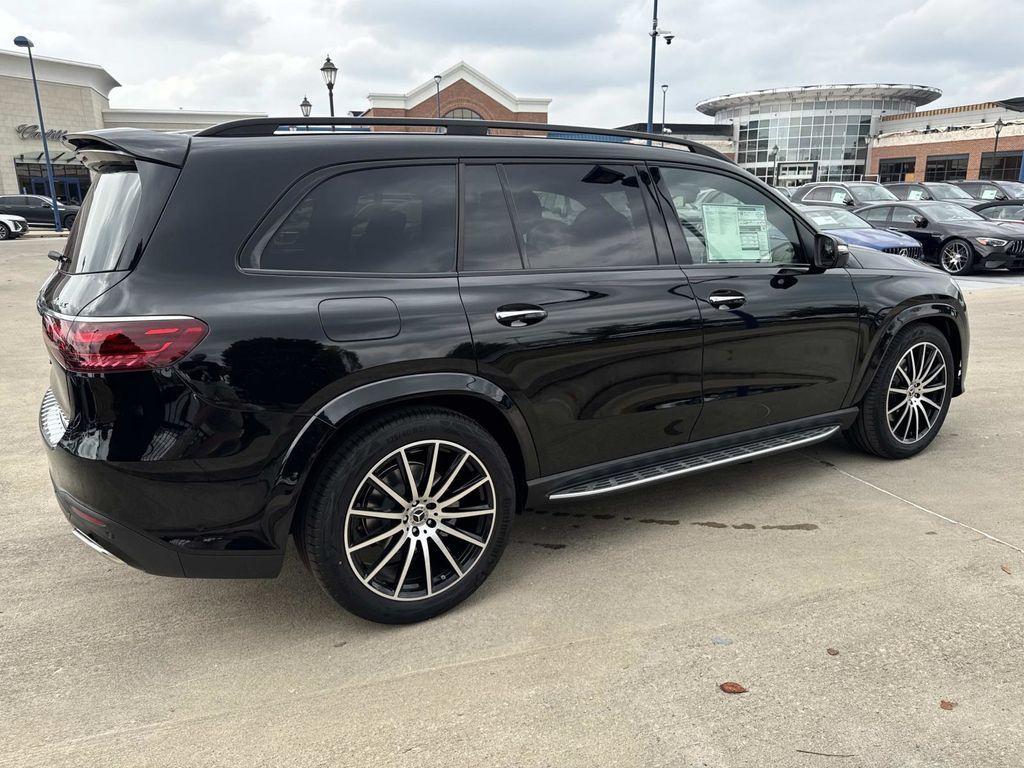 new 2026 Mercedes-Benz GLS 580 car, priced at $125,150