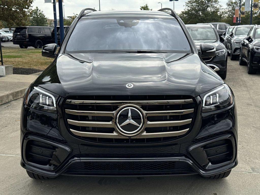 new 2026 Mercedes-Benz GLS 580 car, priced at $125,150