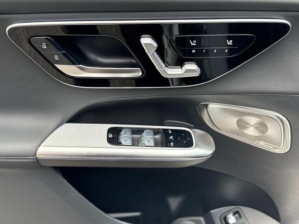 new 2025 Mercedes-Benz GLC 350e car, priced at $76,085