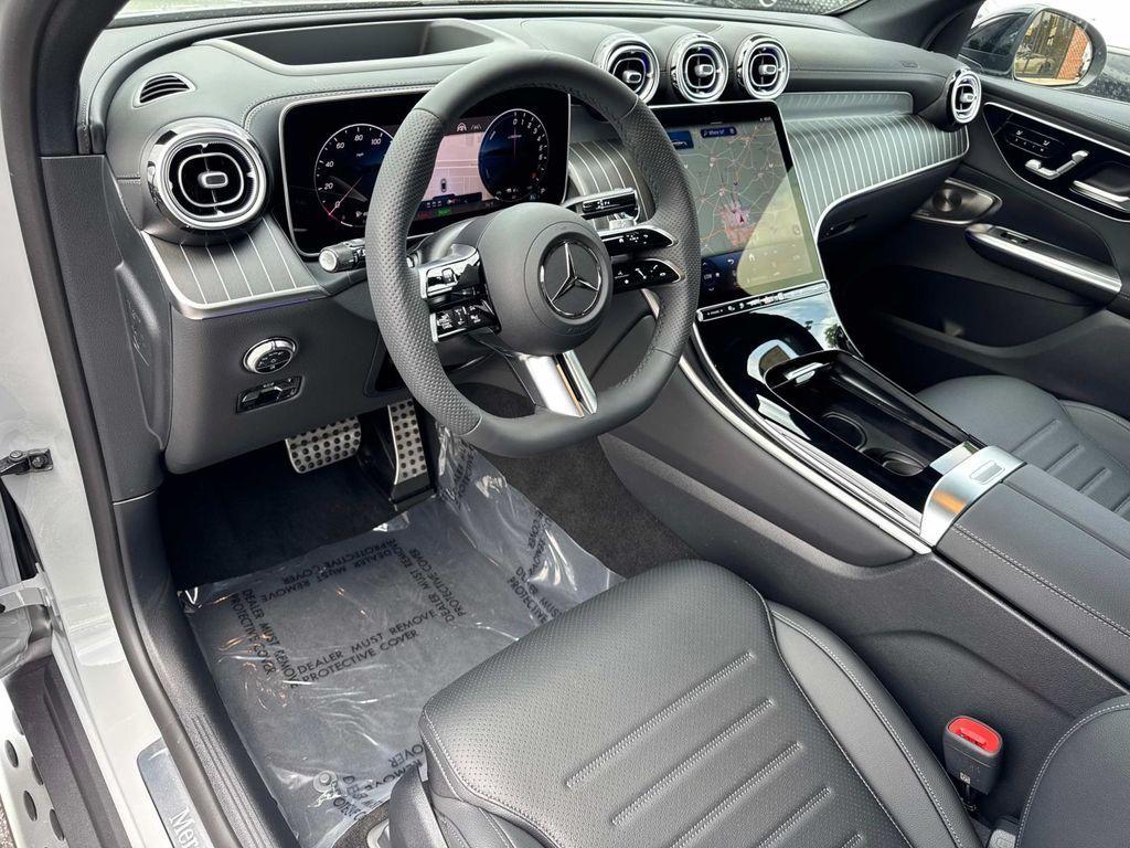 new 2025 Mercedes-Benz GLC 350e car, priced at $76,085