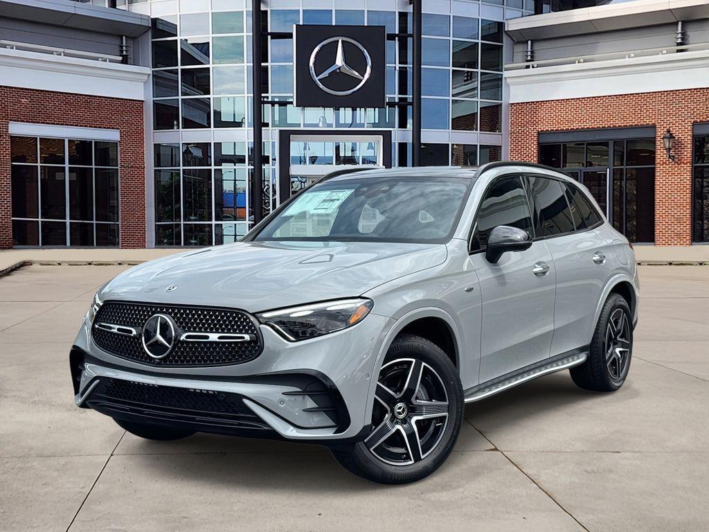 new 2025 Mercedes-Benz GLC 350e car, priced at $76,085