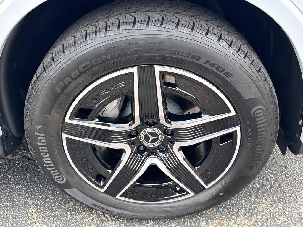 new 2025 Mercedes-Benz GLC 350e car, priced at $76,085