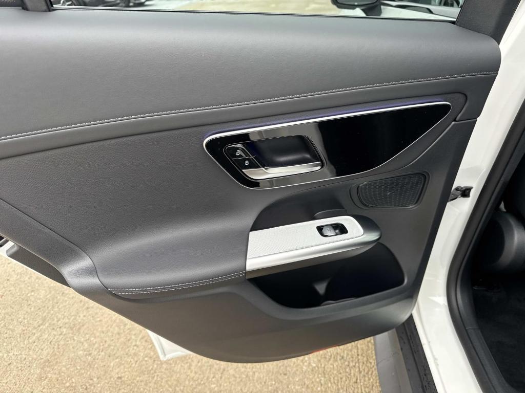 new 2026 Mercedes-Benz GLC 300 car, priced at $60,375