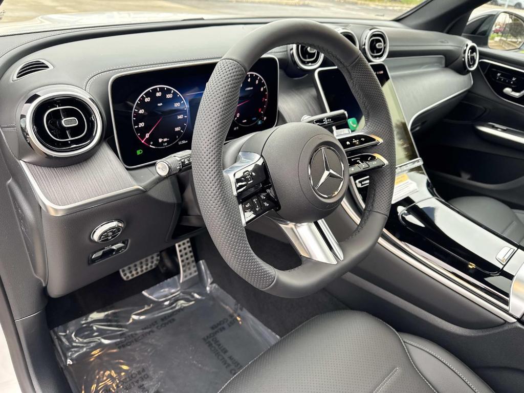 new 2026 Mercedes-Benz GLC 300 car, priced at $60,375
