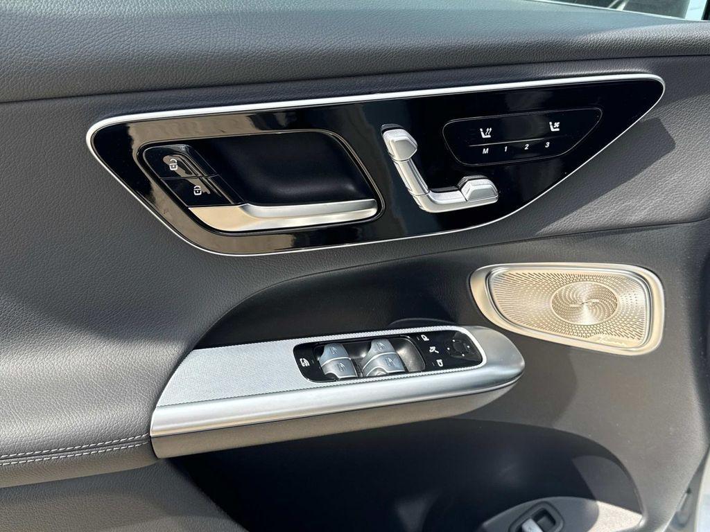 new 2025 Mercedes-Benz GLC 300 car, priced at $58,585