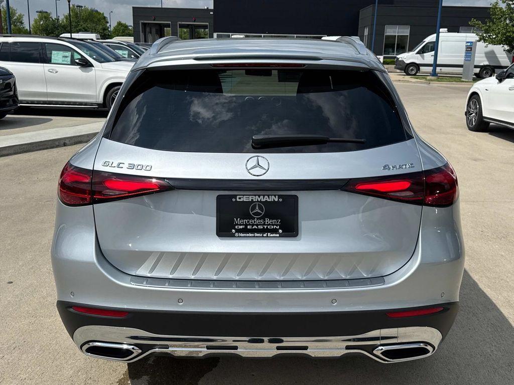 new 2025 Mercedes-Benz GLC 300 car, priced at $58,585