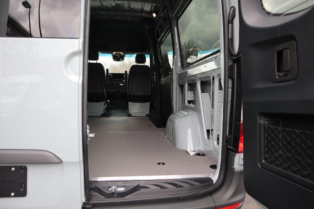 new 2024 Mercedes-Benz Sprinter 2500 car, priced at $77,716