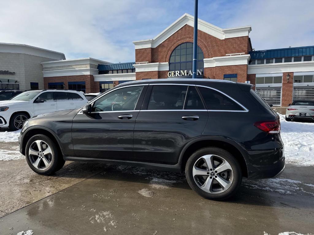 used 2022 Mercedes-Benz GLC 300 car, priced at $35,434