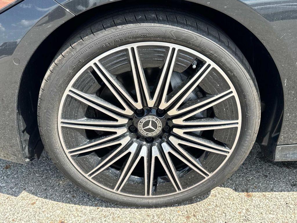 new 2025 Mercedes-Benz CLE 300 car