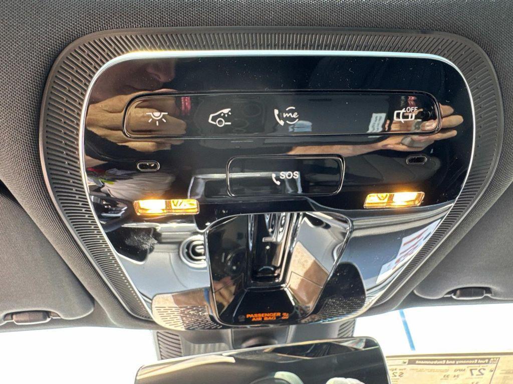 new 2025 Mercedes-Benz CLE 300 car
