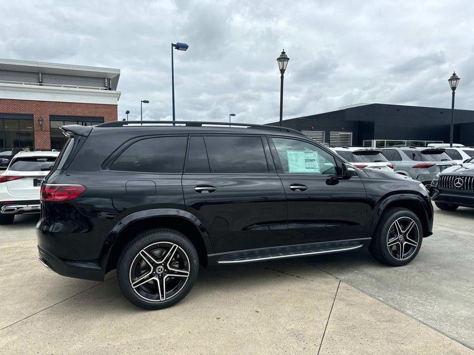 new 2025 Mercedes-Benz GLS 450 car