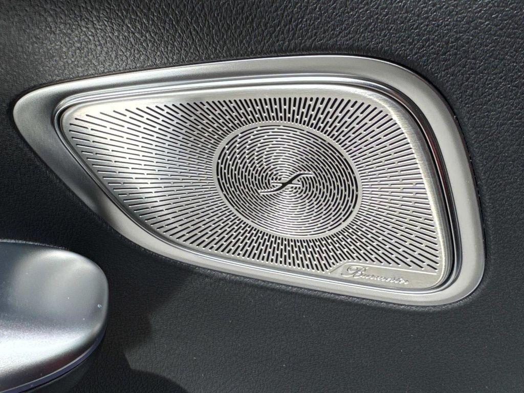 new 2025 Mercedes-Benz GLC 300 car, priced at $74,315