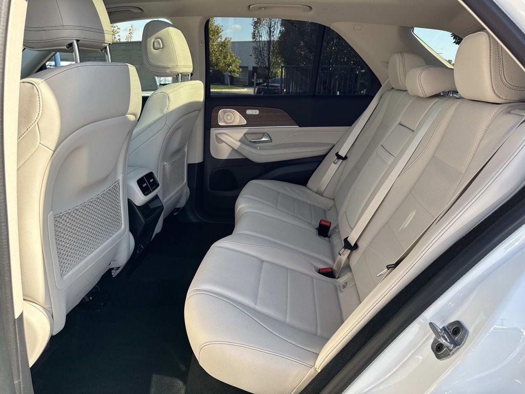new 2026 Mercedes-Benz GLE 350 car, priced at $76,870