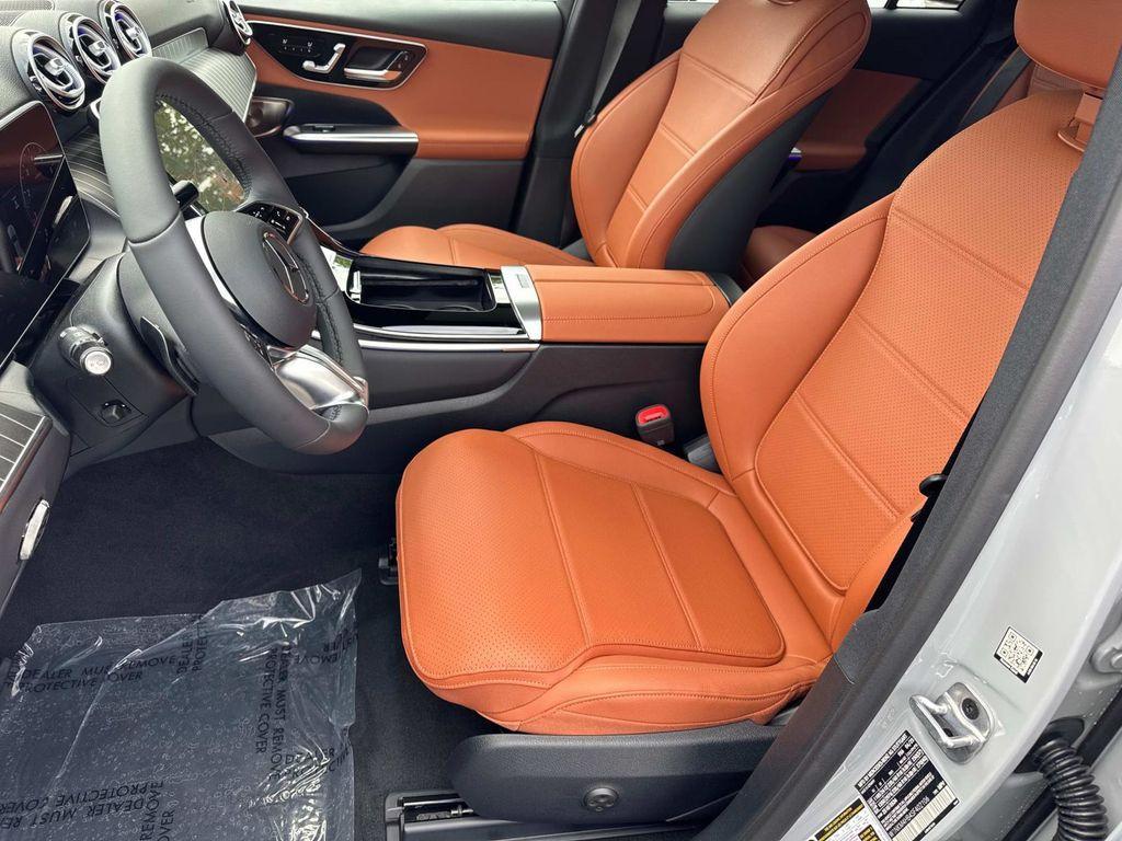new 2025 Mercedes-Benz GLC 300 car, priced at $59,615