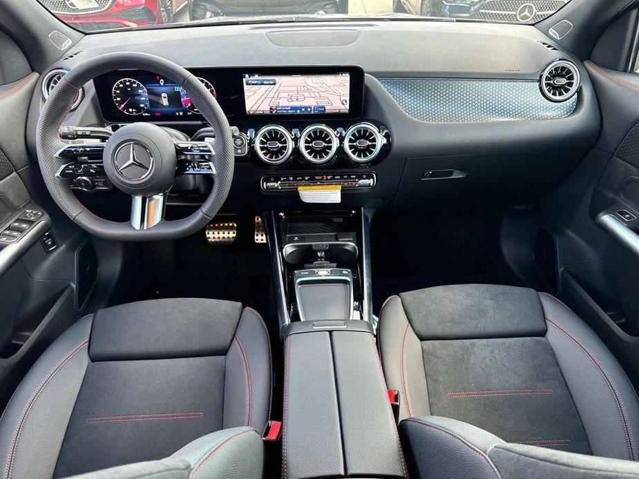 new 2025 Mercedes-Benz GLA 250 car