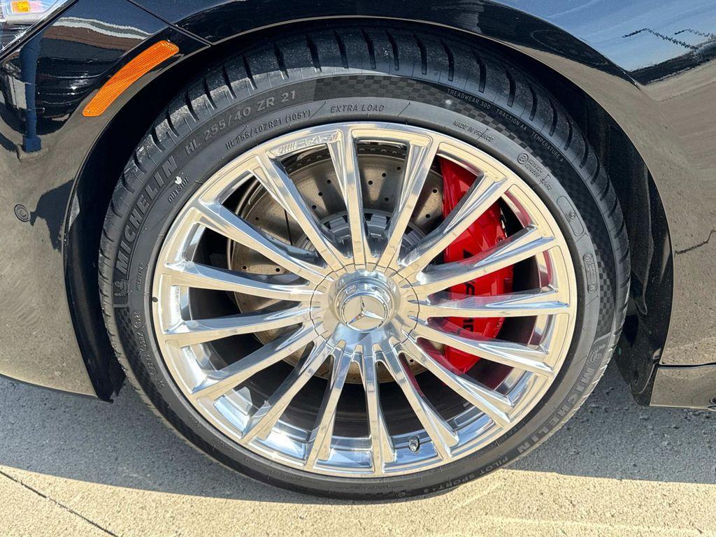 new 2025 Mercedes-Benz AMG S 63 E car, priced at $204,005