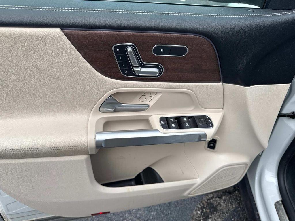used 2022 Mercedes-Benz GLB 250 car, priced at $31,841