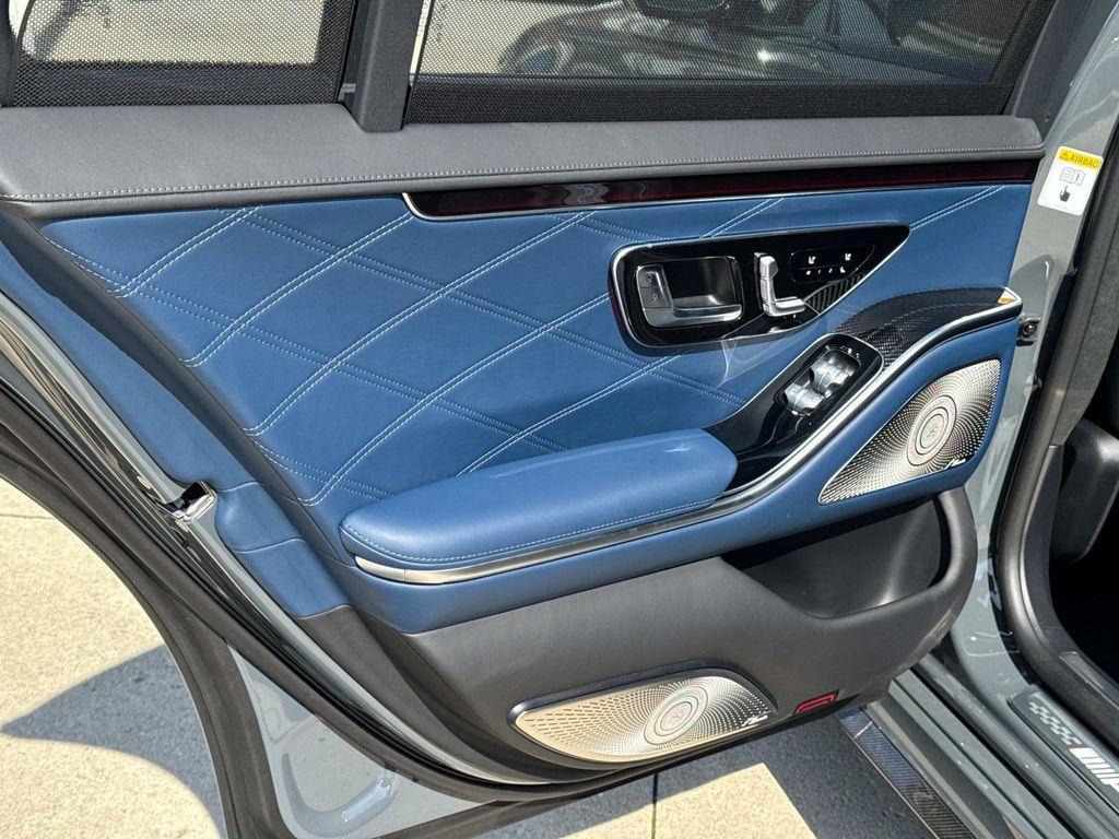 new 2025 Mercedes-Benz AMG S 63 E car, priced at $238,295