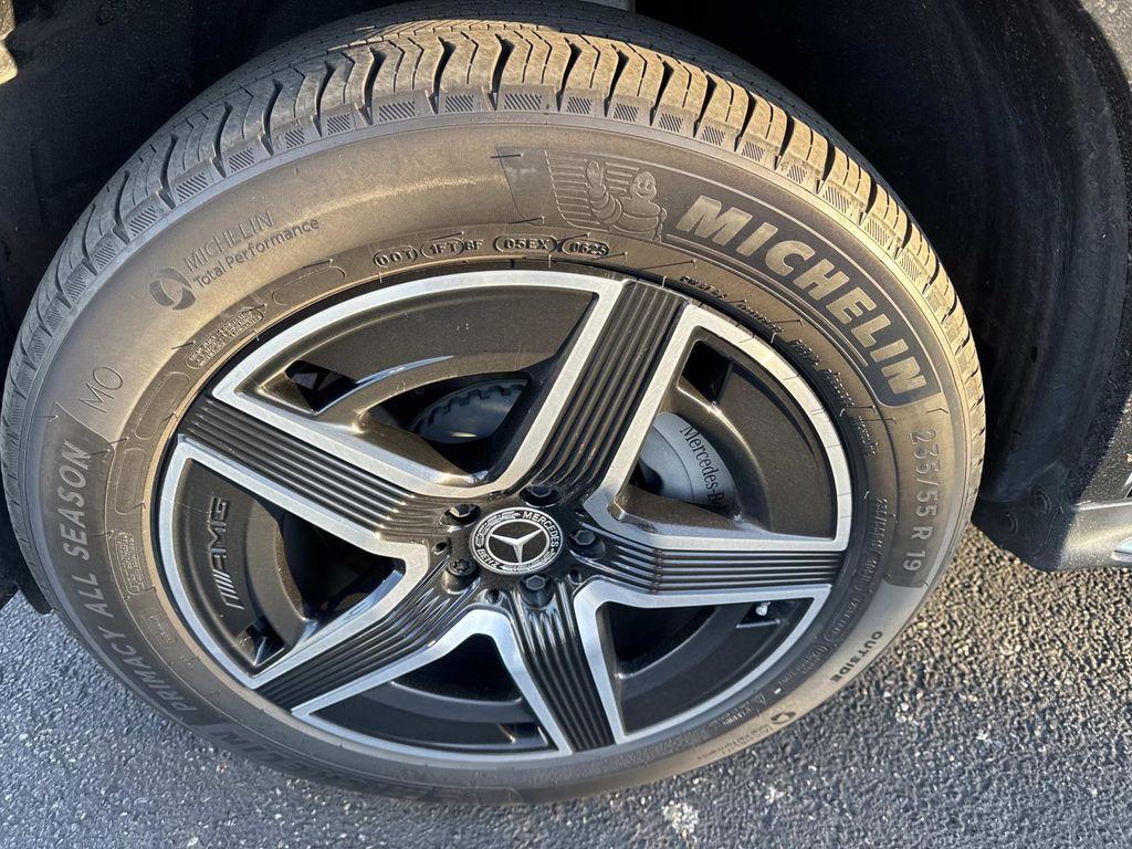 used 2025 Mercedes-Benz GLC 300 car, priced at $56,458