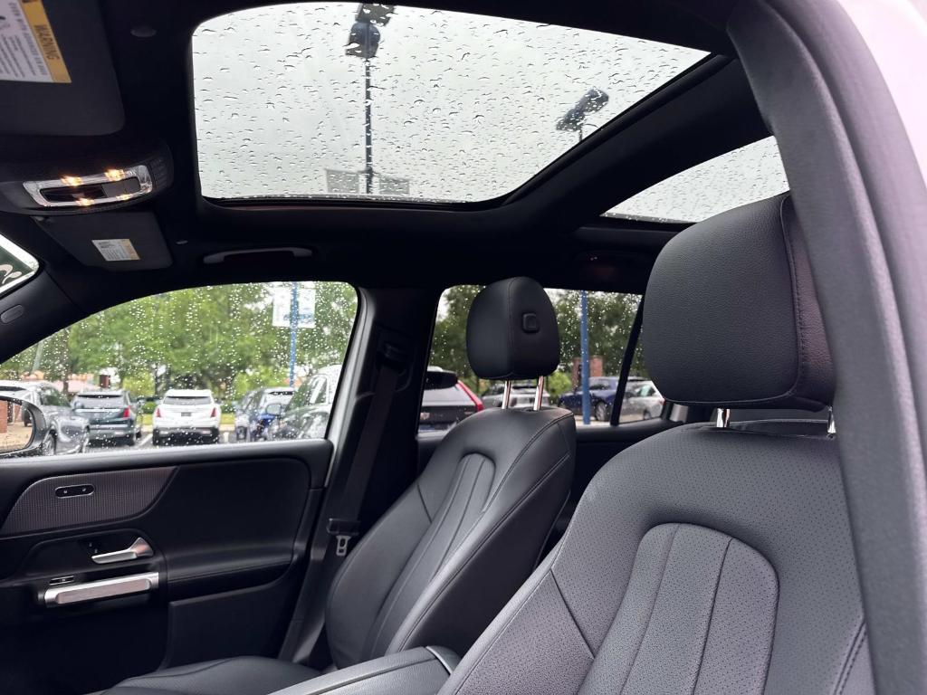 used 2022 Mercedes-Benz GLB 250 car, priced at $31,649