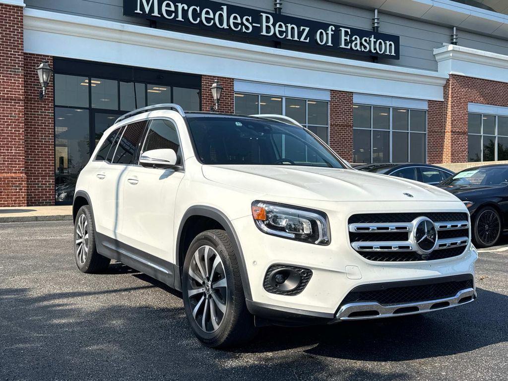 used 2022 Mercedes-Benz GLB 250 car, priced at $33,927