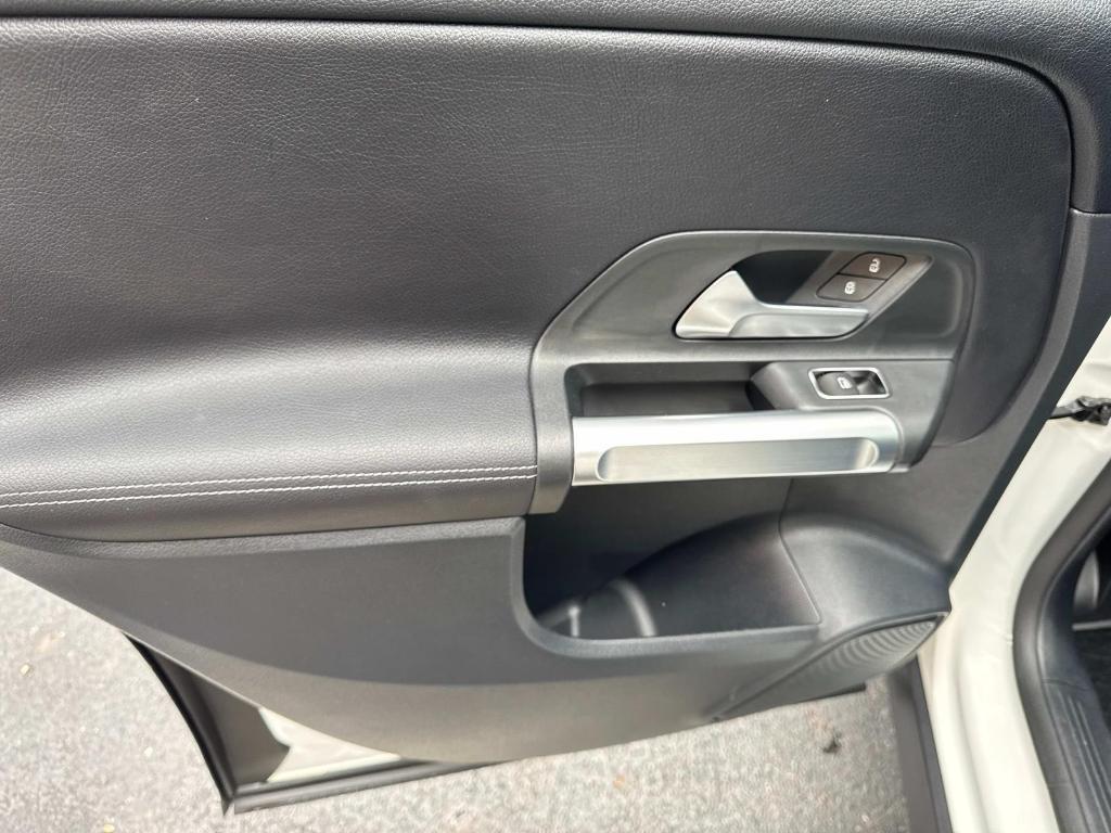 used 2022 Mercedes-Benz GLB 250 car, priced at $31,649