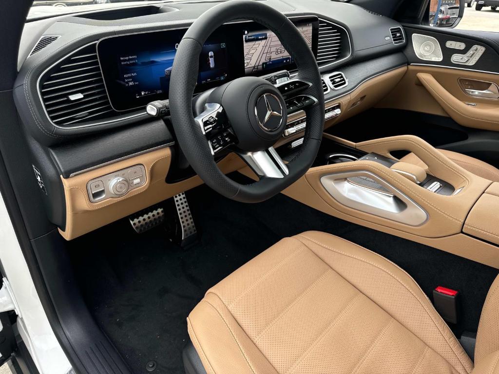 new 2025 Mercedes-Benz GLS 450 car, priced at $108,030