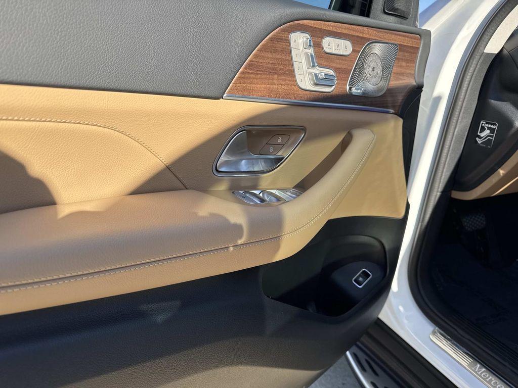 new 2026 Mercedes-Benz GLE 350 car, priced at $83,320