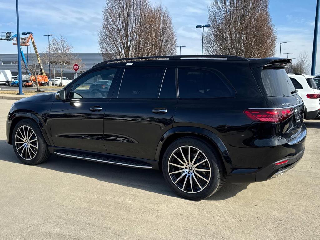 new 2025 Mercedes-Benz GLS 580 car, priced at $125,950