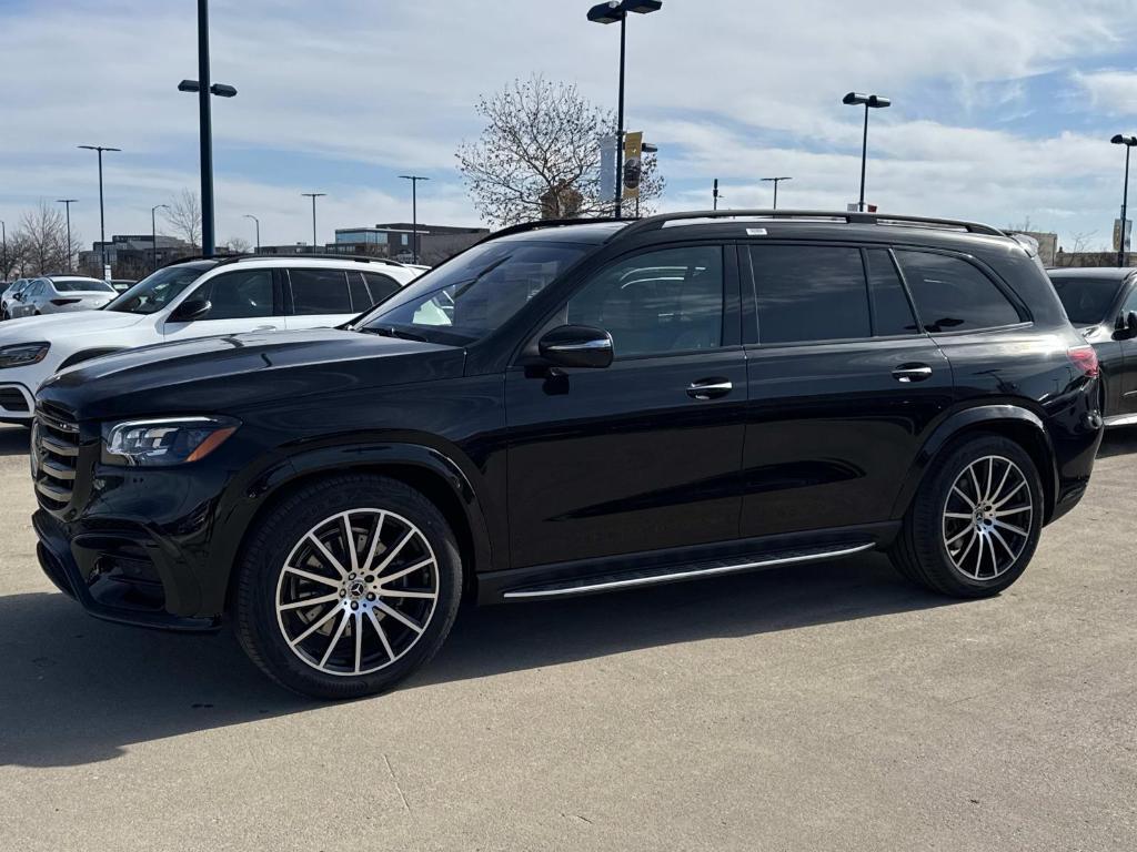 new 2025 Mercedes-Benz GLS 580 car, priced at $125,950