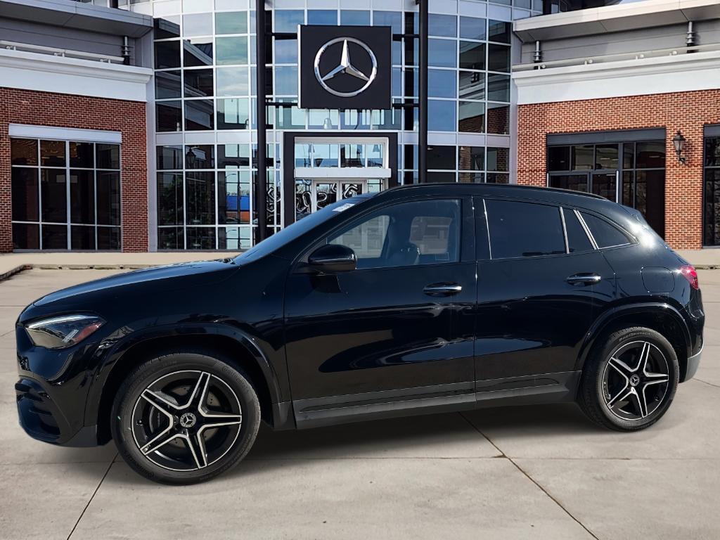 used 2024 Mercedes-Benz GLA 250 car, priced at $38,089