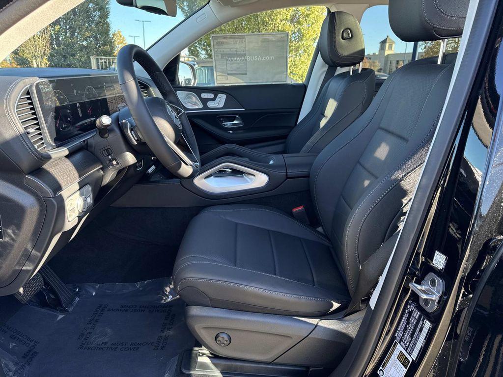 new 2026 Mercedes-Benz GLS 450 car, priced at $93,615
