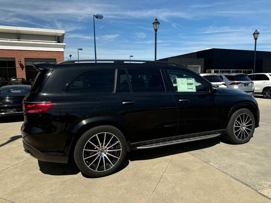 new 2024 Mercedes-Benz GLS 580 car