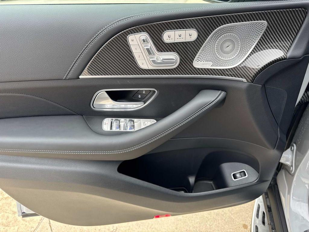 new 2025 Mercedes-Benz AMG GLE 53 car