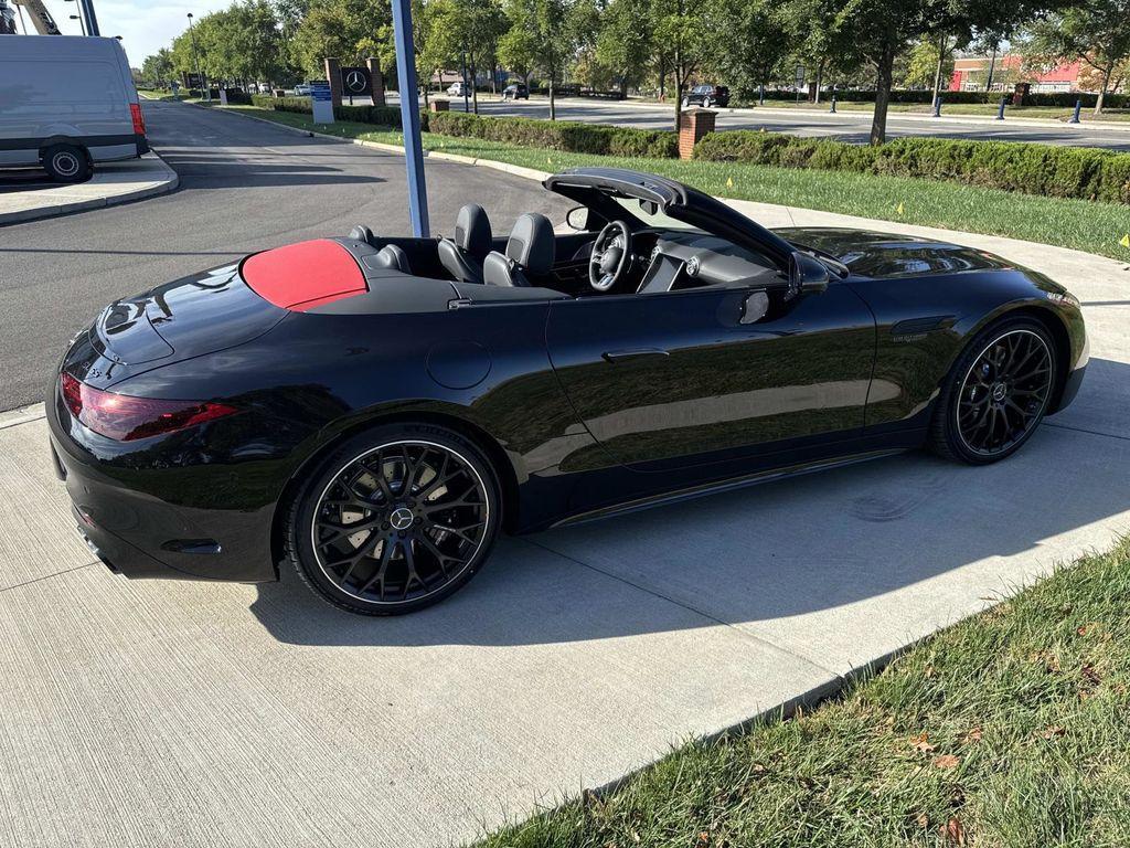 new 2026 Mercedes-Benz AMG SL 55 car, priced at $168,155