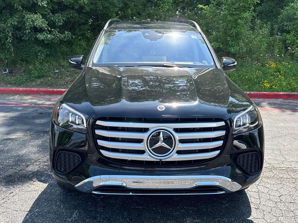 new 2025 Mercedes-Benz GLS 450 car, priced at $102,080