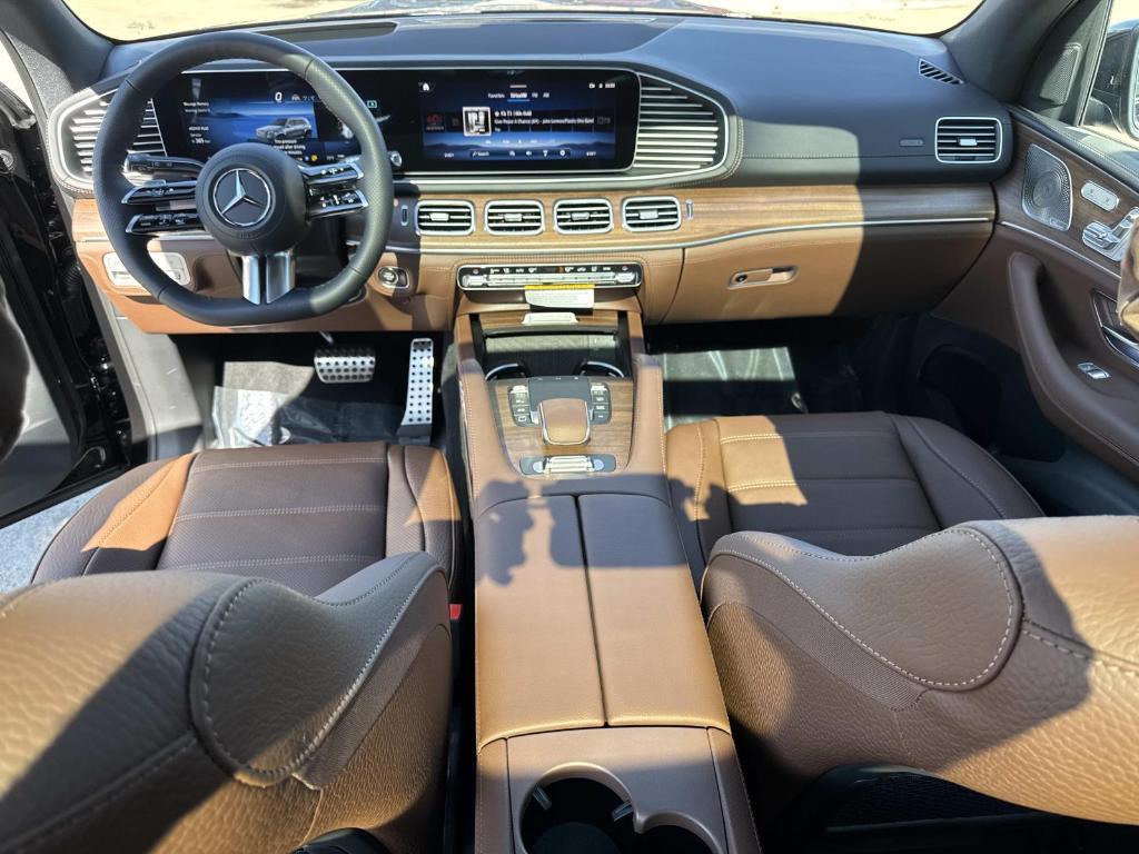 new 2026 Mercedes-Benz GLS 580 car, priced at $125,500