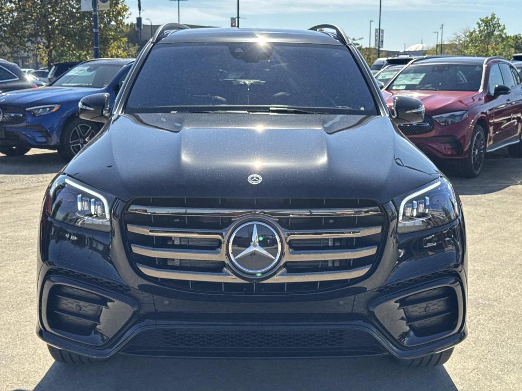 new 2026 Mercedes-Benz GLS 580 car, priced at $125,500