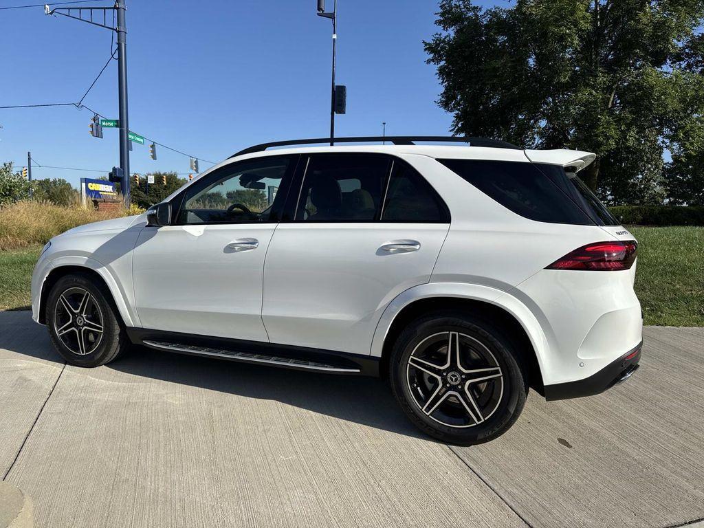 new 2026 Mercedes-Benz GLE 450 car, priced at $88,960