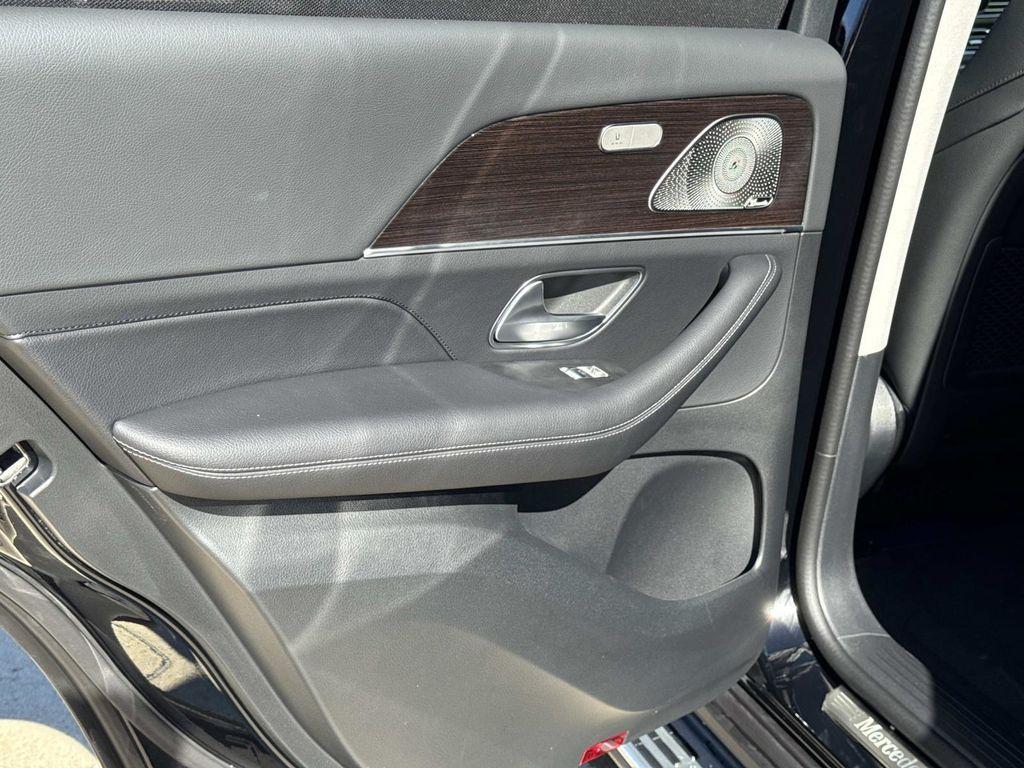 new 2026 Mercedes-Benz GLE 350 car, priced at $79,590