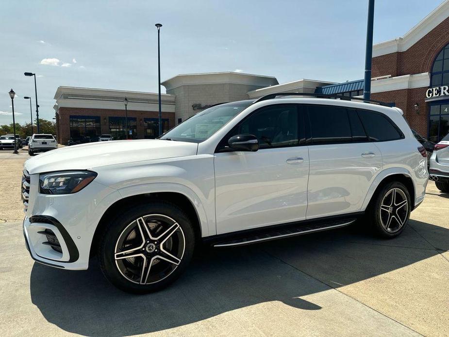 new 2024 Mercedes-Benz GLS 450 car