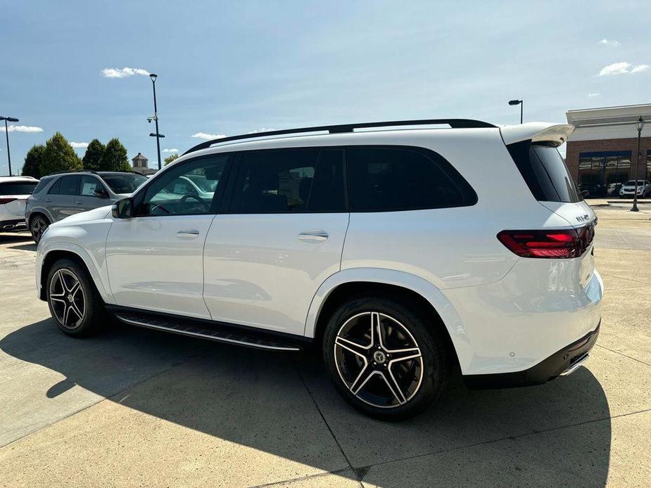 new 2024 Mercedes-Benz GLS 450 car