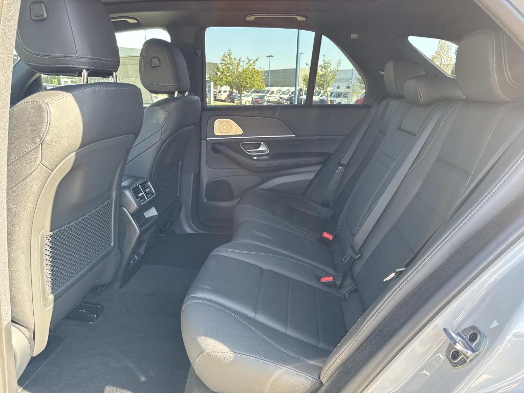 new 2026 Mercedes-Benz GLE 450 car, priced at $82,945