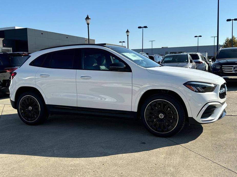 new 2025 Mercedes-Benz GLA 250 car