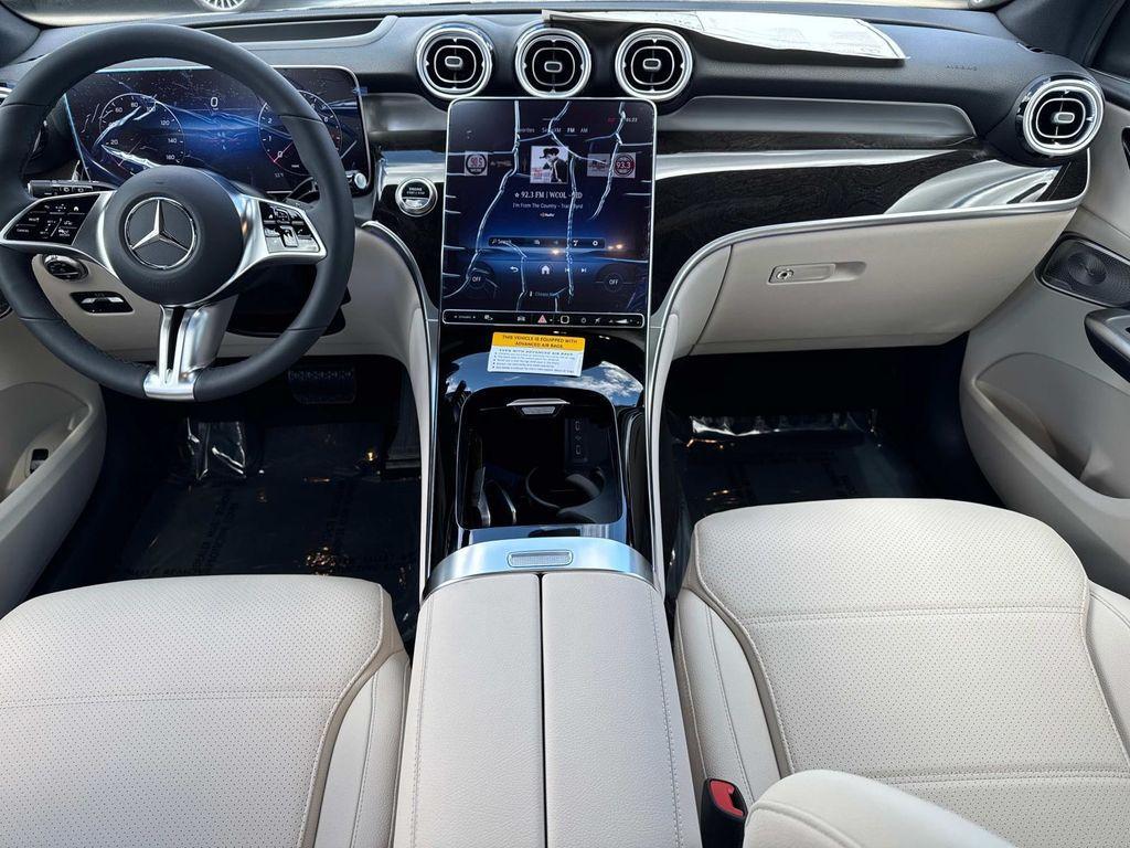 new 2025 Mercedes-Benz GLC 300 car, priced at $62,520