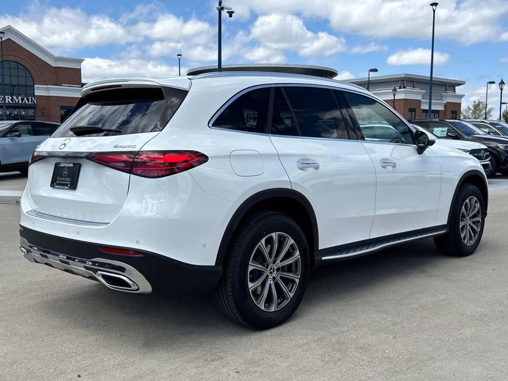 new 2025 Mercedes-Benz GLC 300 car, priced at $62,520