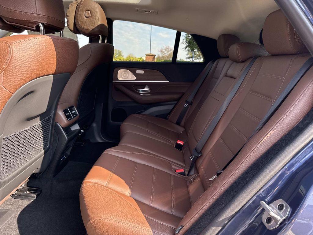 new 2026 Mercedes-Benz GLE 450 car, priced at $93,695